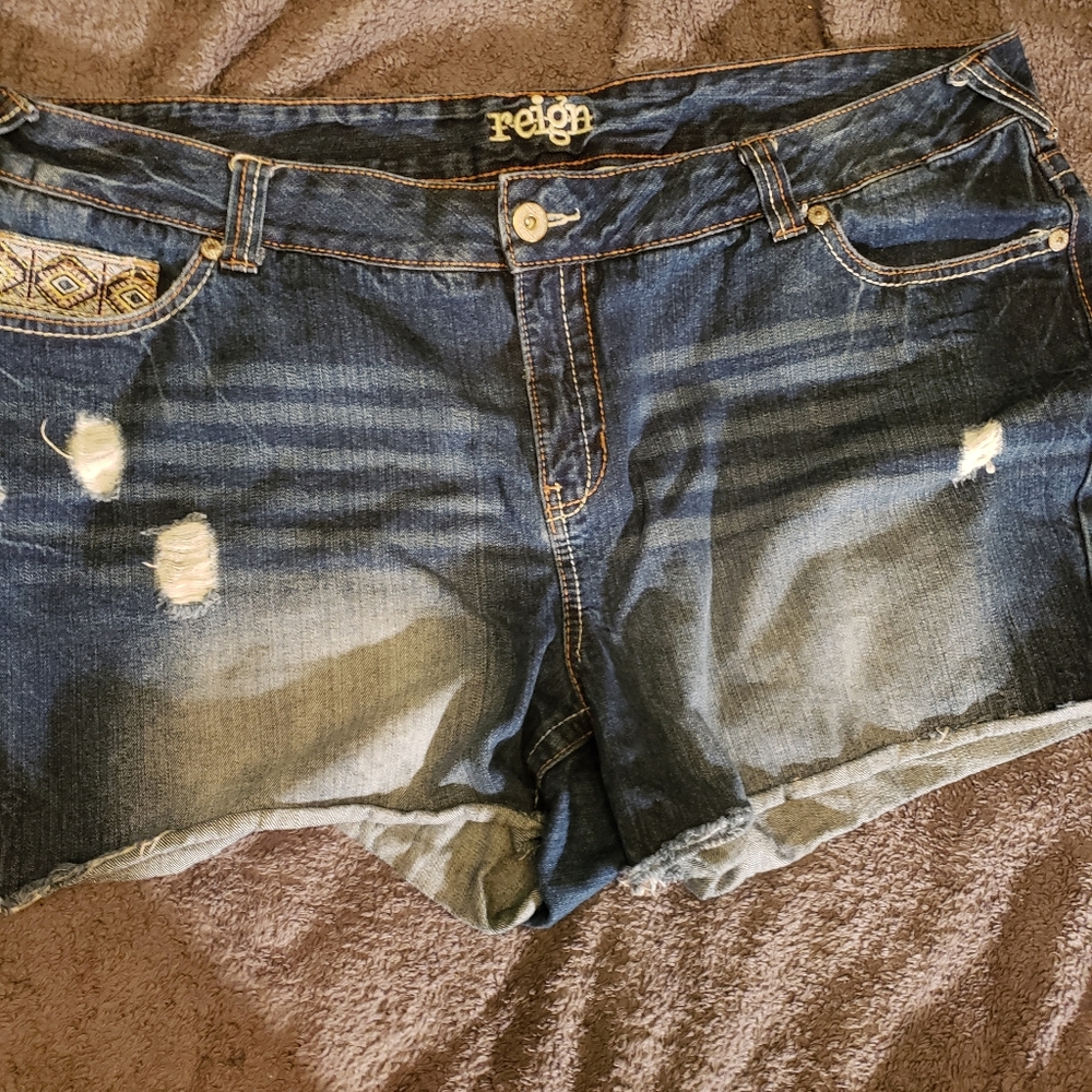 Womans Jean shorts these are nwot